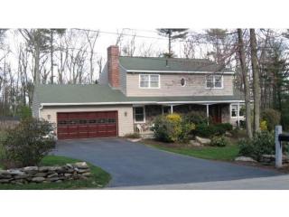18 Shakespeare Rd, Nashua, NH 03062-2431
