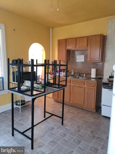 558 Market St, York PA 17402-2765 exterior