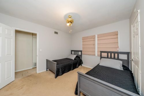 5318 Rochester St, Riverside CA  92504-2136 exterior
