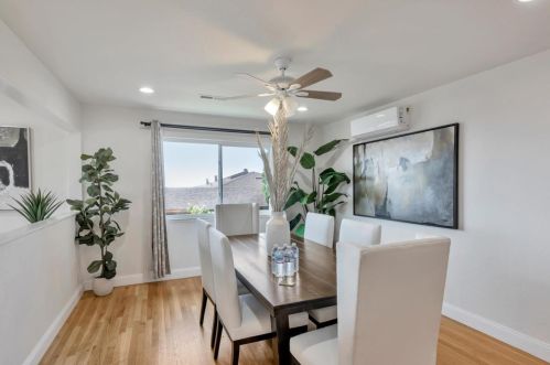 1924 Marineview Dr, San Leandro CA 94577-5315 exterior