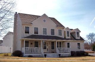 19 Shelby Ct, Mystic, CT 06355-2167
