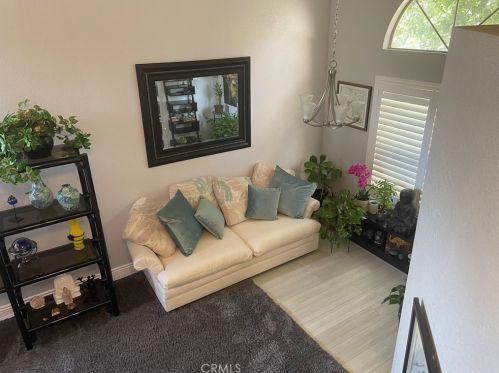 160 Cheshire Ln, San Bernardino, CA 92408-4151