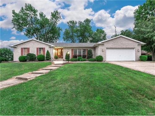 1312 Lakeview Dr, Ayers, IL 62246-2758