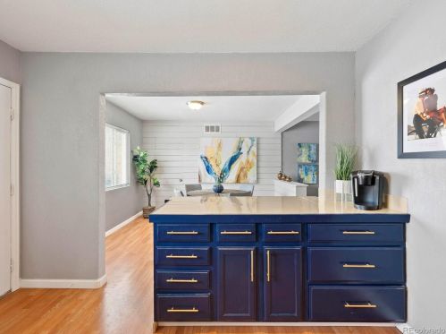 885 Quentin St, Denver CO  80011-6307 exterior