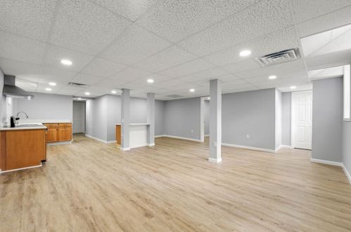 2763 Baker Ridge Dr, Atlanta GA  30318-7258 exterior