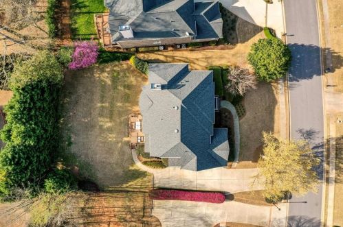 1710 Briergate Dr, Duluth GA  30097-4300 exterior