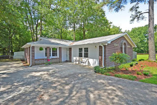 215 James St, Summerville, SC 29483-3038
