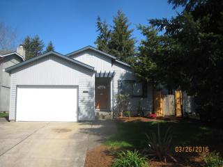 16316 Bridle Hills Dr, Beaverton, OR 97007-4926