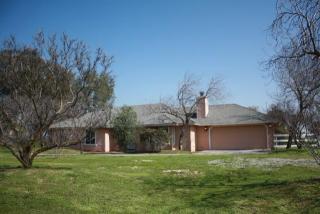17561 La Canada Rd, Madera, CA 93636-9249