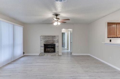 2609 Alcott Ln, Austin, TX 78748-5682