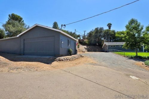 9114 Gaucho Ln, El Cajon, CA 92021-2104
