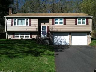 31 Riverside Dr, Vernon, CT 06066-3916