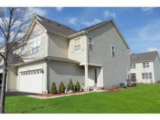 616 Buckboard Ln, Sycamore, IL 60178-8919