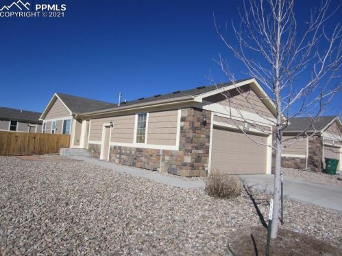 6559 Gelbvieh Rd, Amo, CO 80831-8175