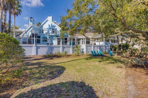 55 Waterway Island Dr, Isle Of Palms SC  29451-2728 exterior