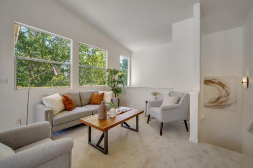 526 Manhattan Pl, San Jose, CA 95136-3954
