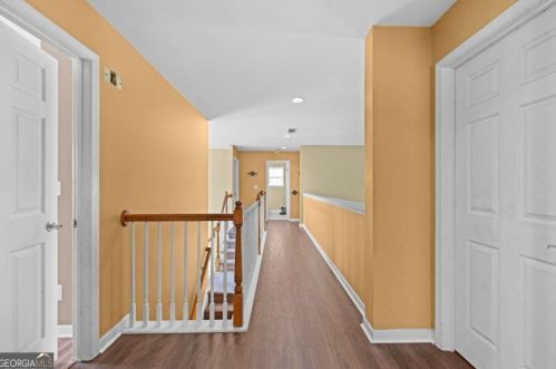 5625 Baffin Rd, Atlanta GA  30349-7050 exterior