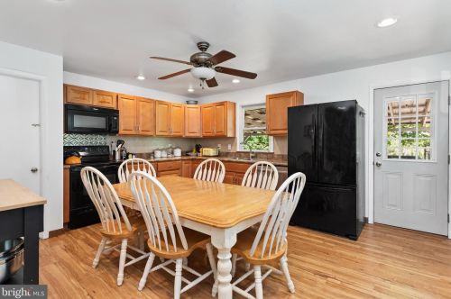 481 Cranes Gap Rd, Carlisle PA  17013-9602 exterior