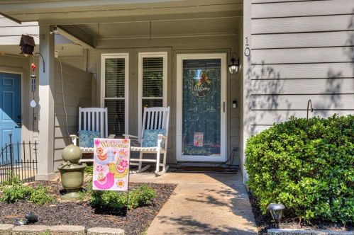 10 Cardinal Ln, North Augusta, SC 29841-3278