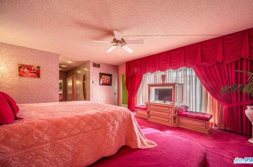 2055 Joshua Tree Pl, Palm Springs, CA 92264-9292