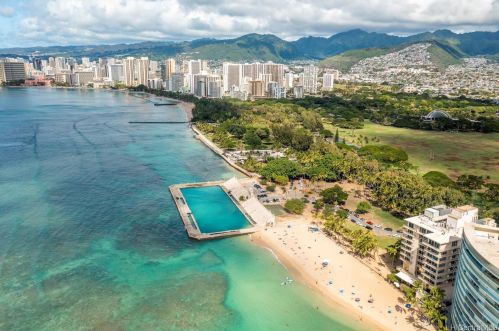 3715 Diamond Head Cir, Honolulu HI  96815-4424 exterior