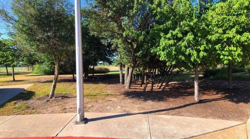 13400 Briarwick Dr, Austin TX  78729-1768 exterior