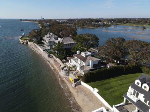 34 Shorehaven Rd, Norwalk CT  06855-2807 exterior