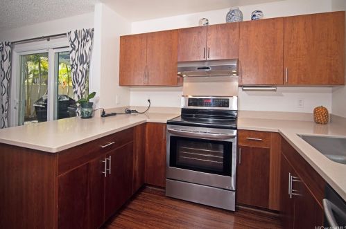 7536 Kamaomao Pl, Honolulu HI  96825-2933 exterior