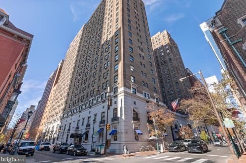 1701 Locust St, Philadelphia PA  19103-6120 exterior