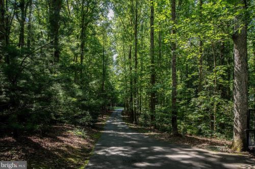 10021 Cherokee Ln, Spotsylvania, VA 22553-3736