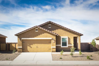 7013 78th Dr, Laveen, AZ 85339-7224