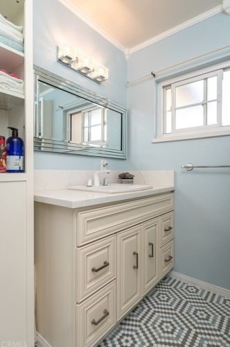 503 Geneva St, Glendale CA  91206-3308 exterior