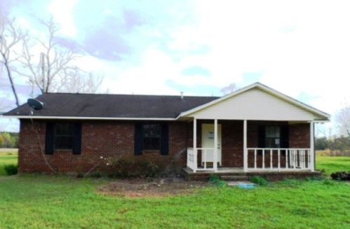 923 Crystal Rd, Bristol, GA 31518-3406