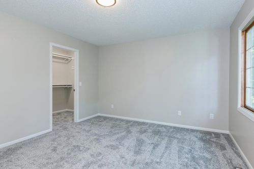 2967 Devonshire Cir, Saint Paul MN  55125-3964 exterior