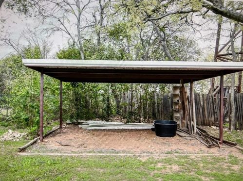 7716 Chapin Rd, Fort Worth TX  76116-6604 exterior