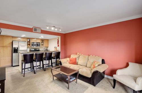 15367 Maturin Dr, San Diego, CA 92127-2308