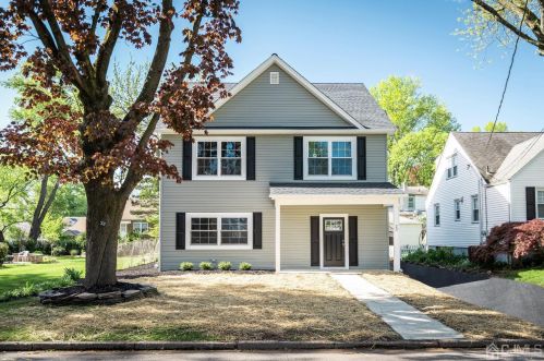23 Stockton St, Metuchen, NJ 08840-2013