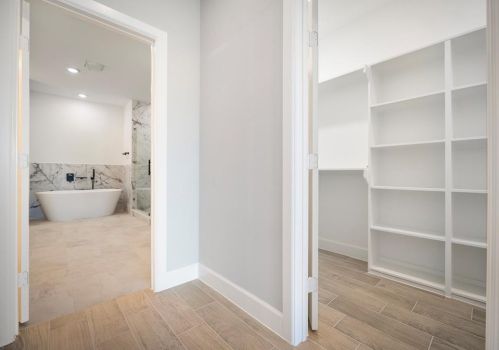 620 Longhorn Trl, Angleton TX 77515-9623 exterior