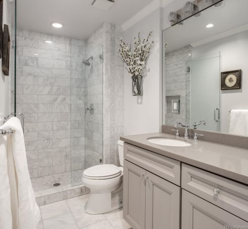 7984 Willow Ct, Englewood CO 80112-2742 exterior