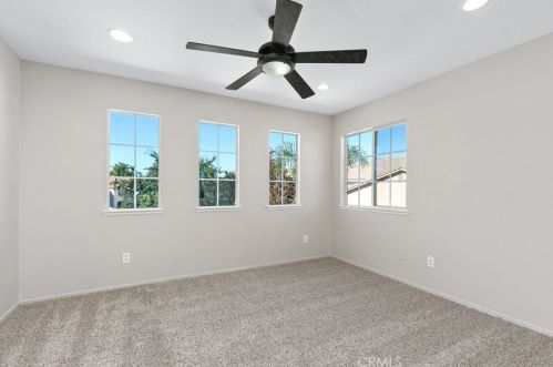 8974 Oakridge Ct, Riverside CA  92508-3095 exterior