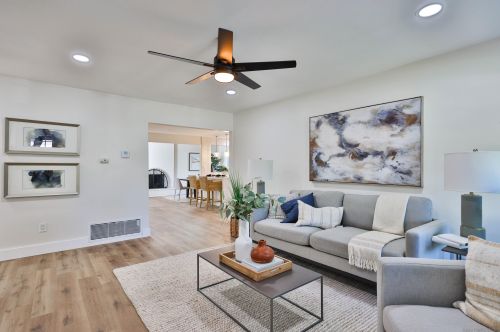 13358 Silver Lake Dr, Poway, CA 92064-4414