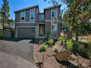 2341 Debron Ln, Bend OR  97701-4828 exterior