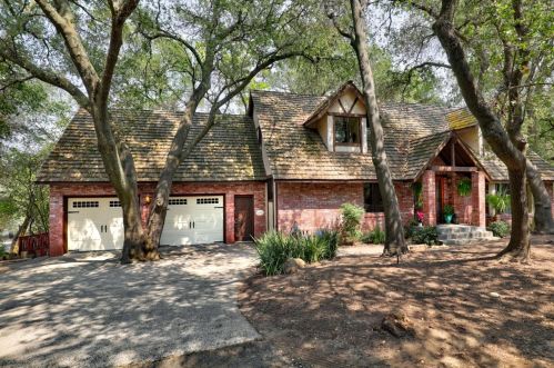 8158 Sentinel St, Fair Oaks, CA 95628-7629