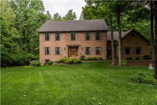 3885 Feather Heights Ct, Dayton, OH 45440-4309