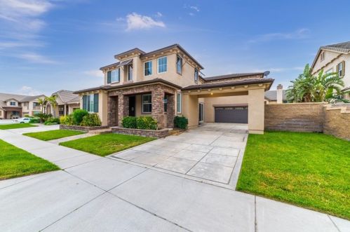 12249 Bridlewood Dr, Rancho Cucamonga, CA 91739-8804
