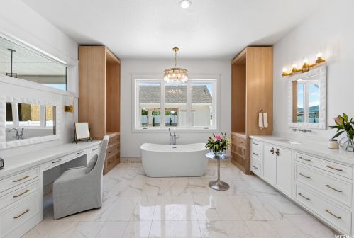 656 750, Woodland Hills UT 84653-5653 exterior