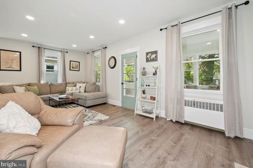 248 Strawbridge Ave, Camden NJ  08108-1809 exterior