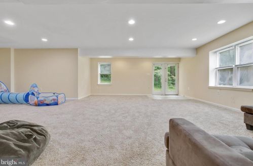 12529 Stratford Garden Dr, Silver Spring MD  20904-1557 exterior