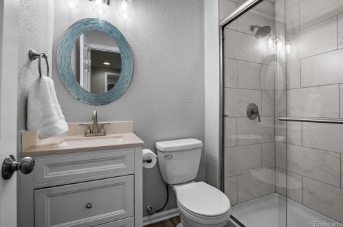 5534 Wenatchee St, Aurora CO 80015-6759 exterior