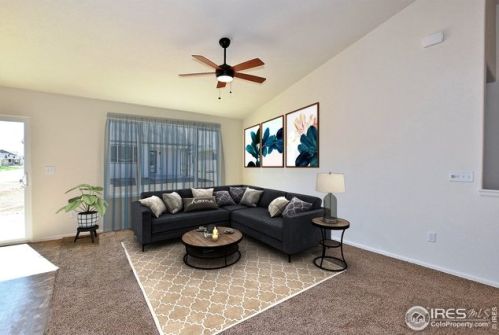 2673 Sapphire St, Loveland CO 80537-2024 exterior